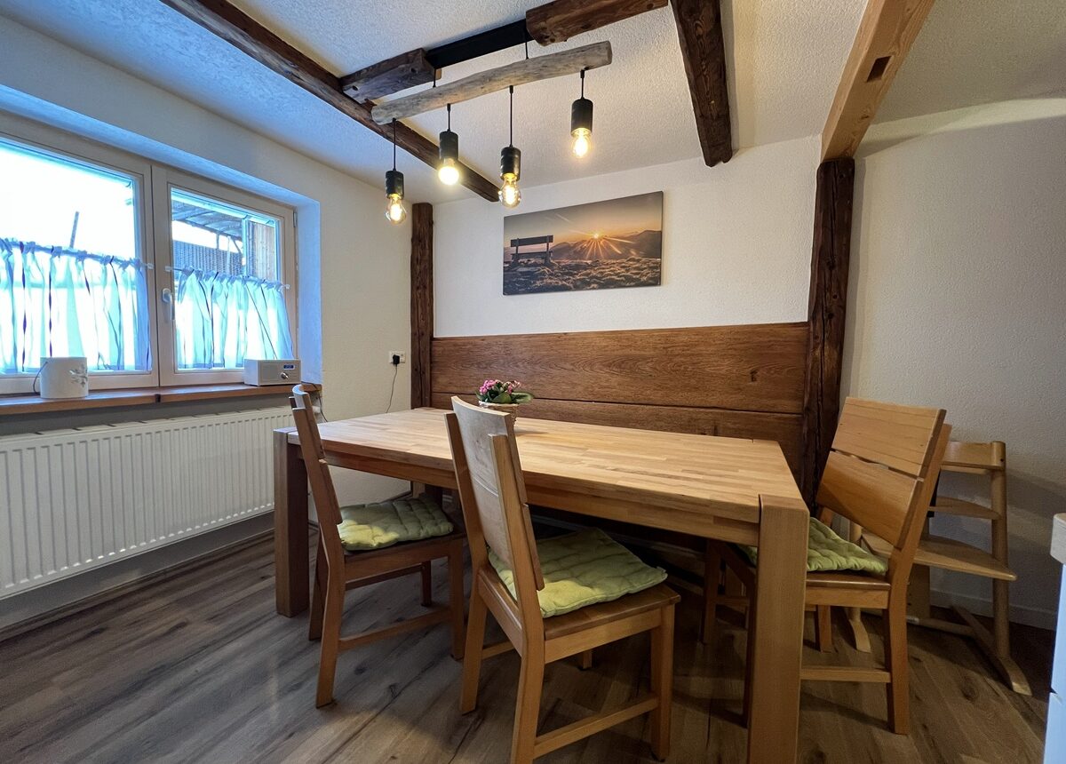 Schneeflocke Esstisch